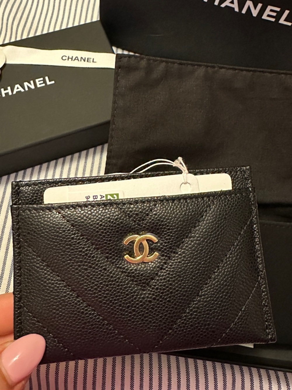 CHANEL Chevron Quilted Caviar Leather Card Holder with Gold CC Hardware NEW